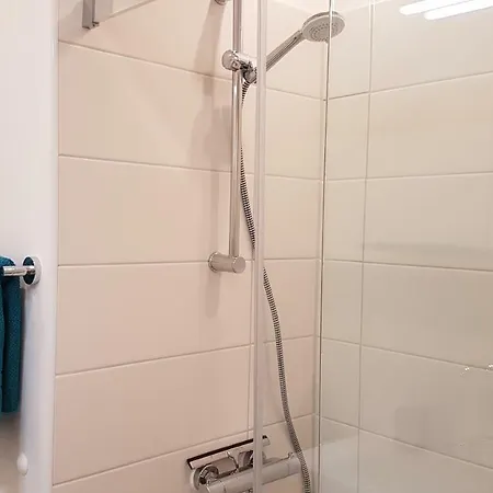 شقة Ferienwohnung Domshof بريمين